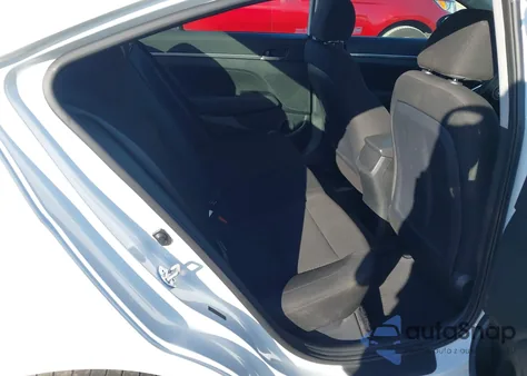 2019 Hyundai Elantra Sel из США, поврежденный, VIN 5NPD84LF3KH412713